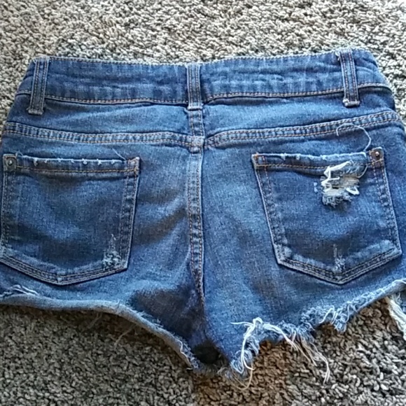 Distressed Jean Shorts - Picture 2 of 3